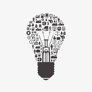 智慧的灯泡免抠