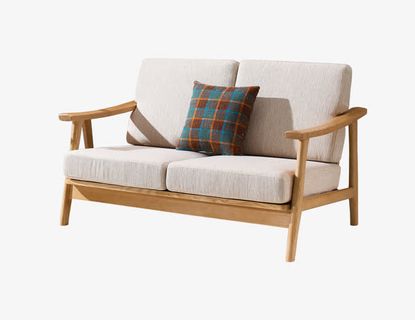 原木色沙发免抠