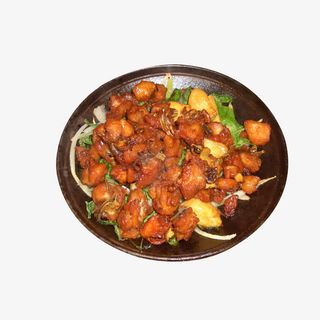 土豆炖鸡铁锅炖鸡免抠