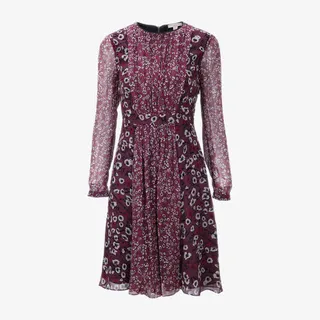 褶皱女士连衣裙免抠