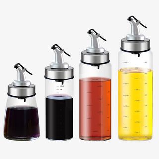 大小号调味料瓶子免抠