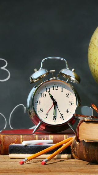 摄影闹钟笔H5背景素材高清