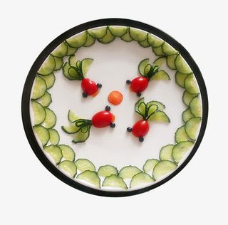 黄瓜和小番茄做的金鱼摆盘免抠