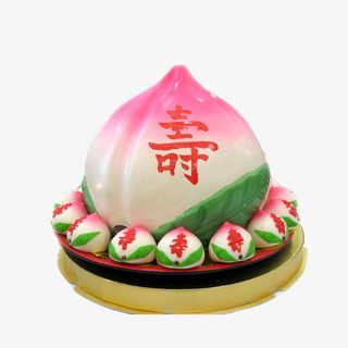 大寿桃蛋糕免抠