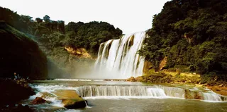 唯美黄果树瀑布免抠