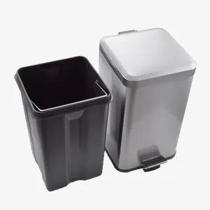 客厅垃圾桶免抠