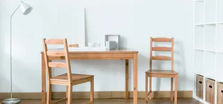 书房里的桌子椅子高清