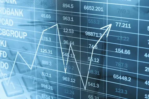 蓝色数据屏幕上的箭头免抠