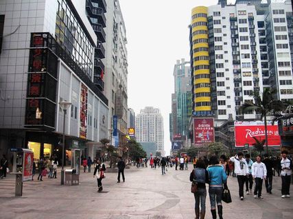 现代化繁华街道景观免抠