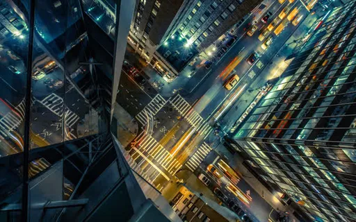 俯视现代都市街道海报背景 俯视现代都市街道海报背景