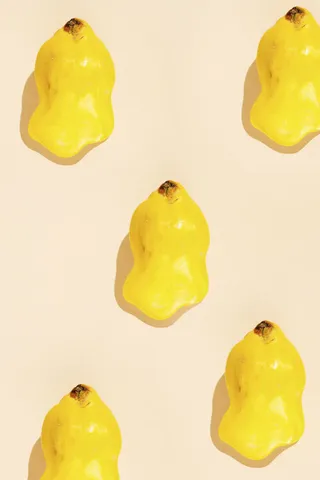 黄色油画鸭梨海报背景