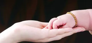 母亲节牵手母爱摄影深色淘宝海报背景高清