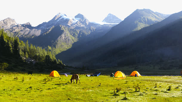 著名景点四姑娘山免抠