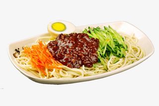 风味韩国炸酱面PNG免抠