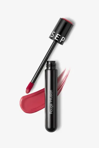 一只打开的口红免抠