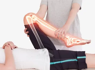 拉伤理疗师免抠