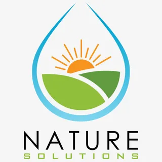 矢量水滴LOGO设计免抠