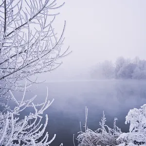 冬天湖水背景高清