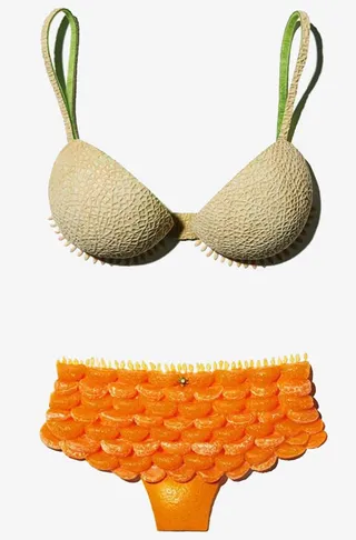 香瓜比基尼形象免抠