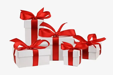 白色礼品盒免抠节日圣诞节元素