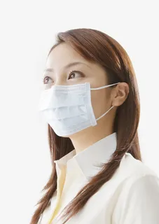 女子戴口罩免抠