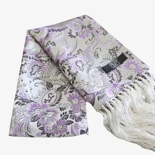 云锦织造的围巾免抠