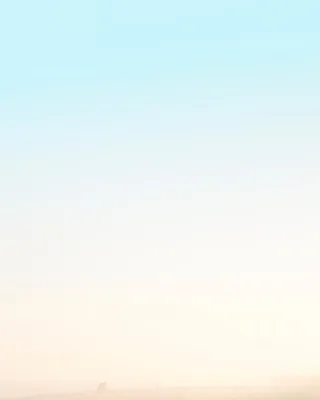 浅蓝色设计背景图免抠