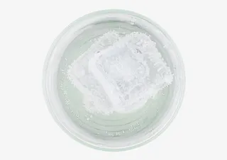 加冰的苏打气泡水俯视图免抠