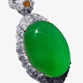 蛋面天然绿翡翠挂件免抠