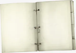 翻开的空白笔记本免抠