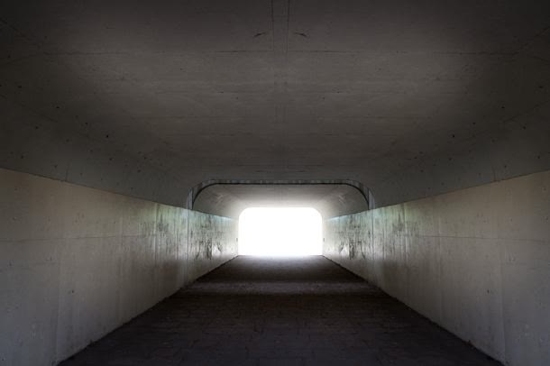 隧道摄影免抠