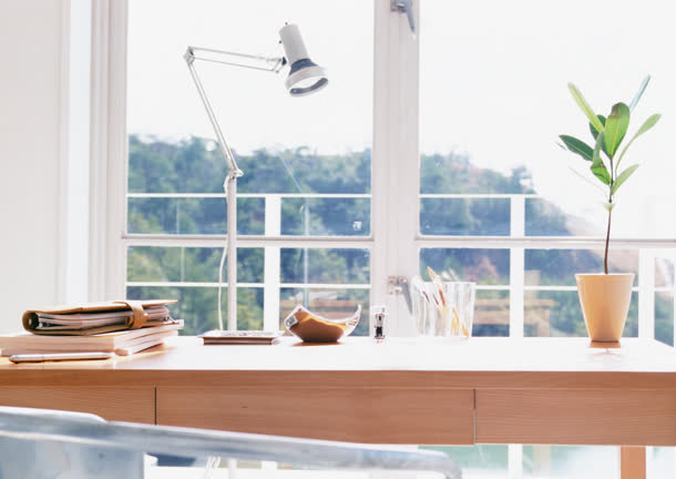 俗雅简洁的书桌一角免抠背景场景背景元素