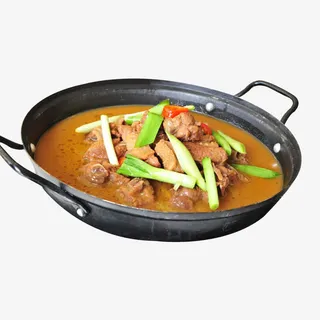 大葱铁锅炖鸡免抠
