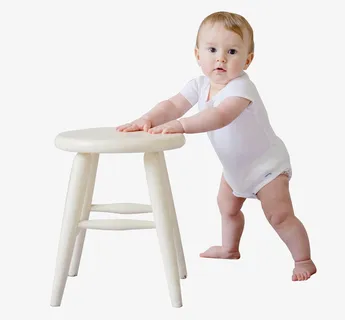 可爱的宝宝站立免抠