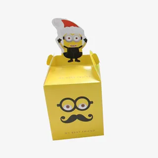 小黄人平安果包装盒免抠