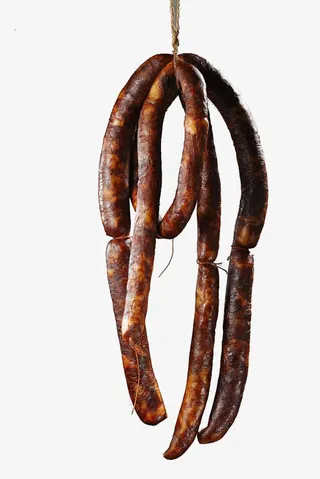 悬挂的香肠免抠