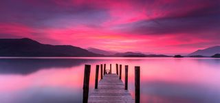 黄昏栈桥背景图高清