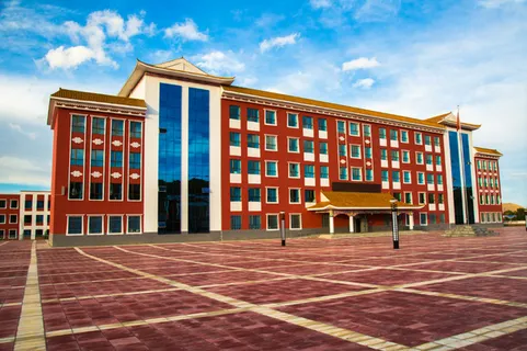 海南州第三民族高级中学免抠