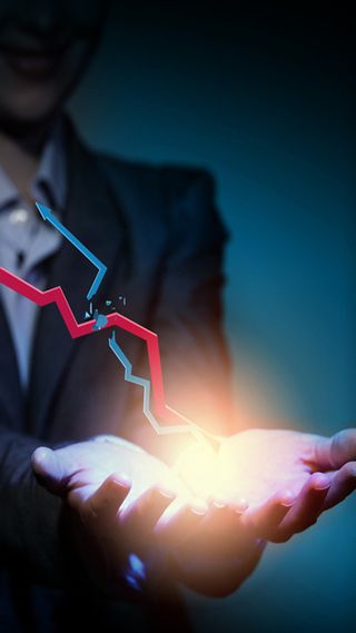 手捧星光渐变蓝色箭头人物模糊商务背景高清