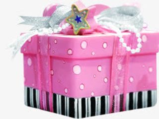 粉色礼盒精致七夕情人节免抠