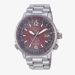 西铁城万年历光动能手表免抠