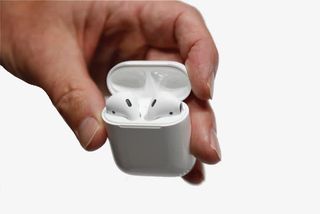 iPhone7无线耳机特写免抠