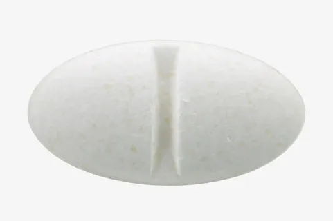 白色治愈椭圆形西药片实物免抠