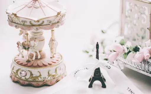 旋转木马摆件高清