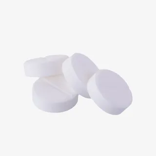 白色治愈散落的西药片实物免抠