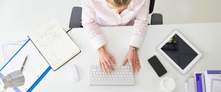 电脑上班背景高清