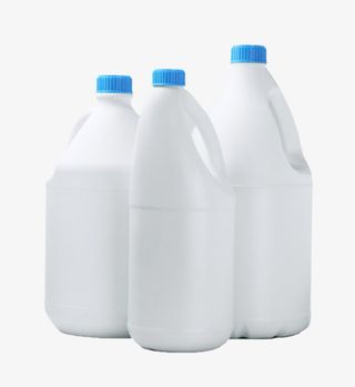 三个洗涤剂容器实物免抠