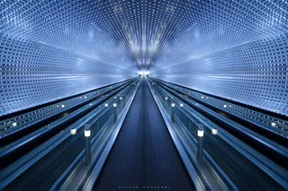 蓝色科技光效海报免抠