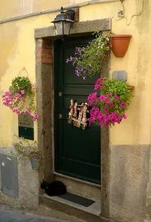 意大利五渔村花海门头城市免抠