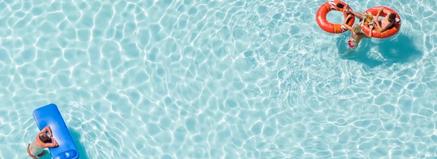 游泳池背景图高清